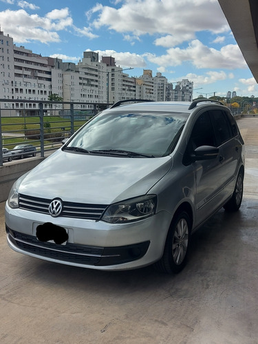 Volkswagen Suran 2012 1.6 Highline 101cv 11c