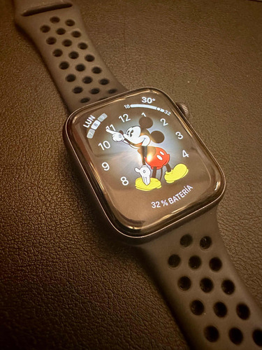 Apple Watch Serie 4 Nike 44mm