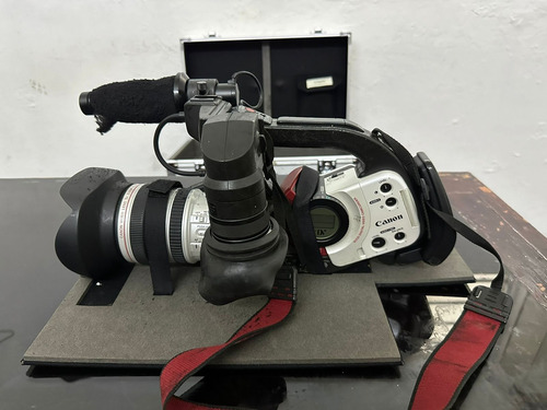Video Camara Profesional Canon Xl1s Con Accesorios Y Caja