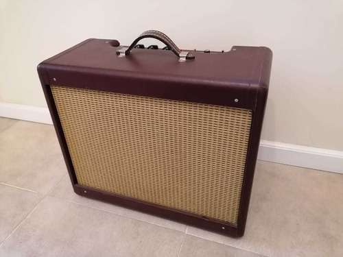 Amplificador Fender Tweed Replica 5e3 1x12 Valvular Permuto