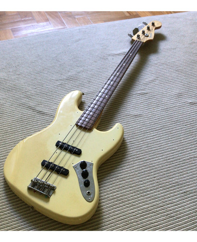 Fender Jazz Bass Japan 93