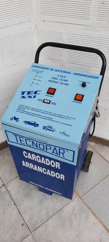 Cargador De Baterías Auto 100 A. Arranque 400 A. 12 Volts 