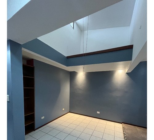 Alquilo Apartamento En Los Lagos 2 Heredia, Mide 75 M2 Incluye Internet Y Agua - Imagen 4