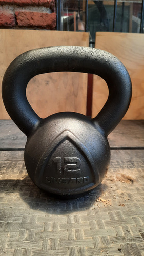 Pesa Rusa Kettlebell Pro De Hierro 12 Kg