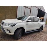 Toyota Hilux 2016 2.8 Cd Srv 177cv 4x2