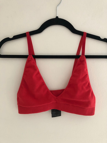 Crop Top Estilo Bralette De Escote En V Profundo Marca H&m