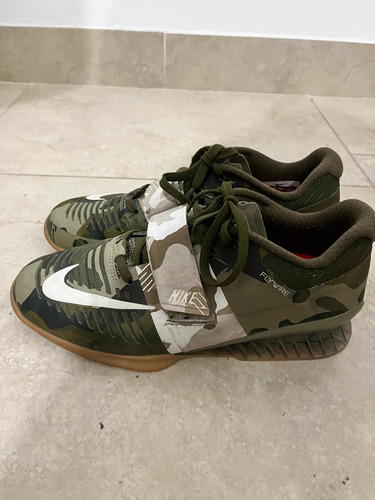 Nike Romaleos 3 Camuflaje Militar 25.5 Cm