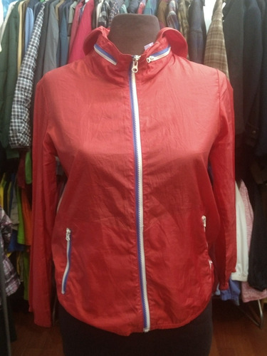 Campera Roja Con Capucha Unisex M