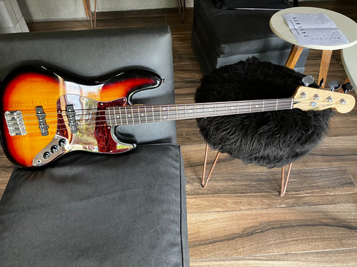 Squier Jazz Bass Vintage Modiffied 60's