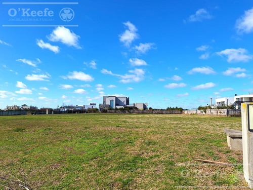 Lote En Venta De 702 Metros Dentro De La Isla En Villalobos - Pueblos Del Plata
