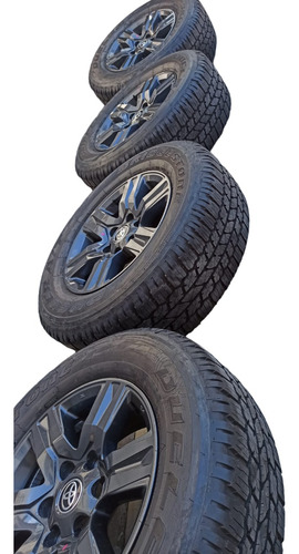 Llantas De Toyota Hilux Originales Impecables R17.