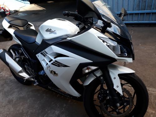 KAWASAKI NINJA 300