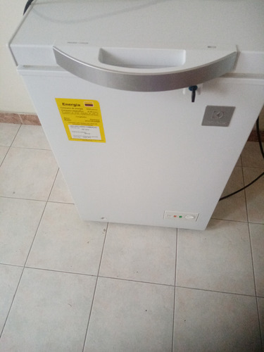 Refrigerador Horizontal Electrolux 100l