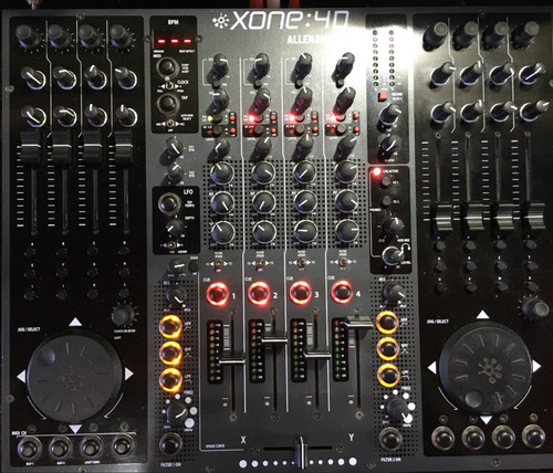 Allen And Heath Xone 4d Consola Dj 4 Canales + 2 Midi 