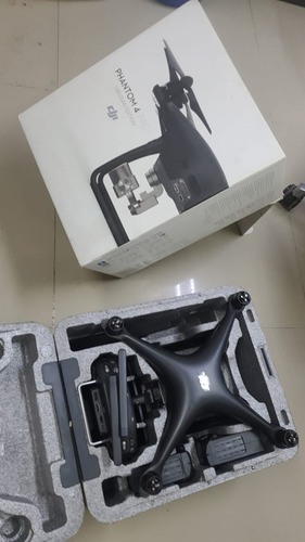 Dron Phantom 4 Pro Obsidean Editi 3pilas ,pantalla,hel,carga