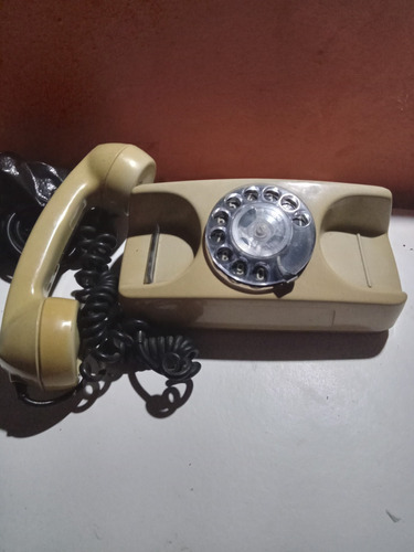 Aparelho De Telefone Antigo 