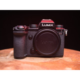 Panasonic Lumix S5 Dc-s5 Mirrorless Cor  Preto