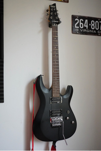 Schecter Guitarra Eléctrica C-6 Deluxe Floyd Rose + Accesor.