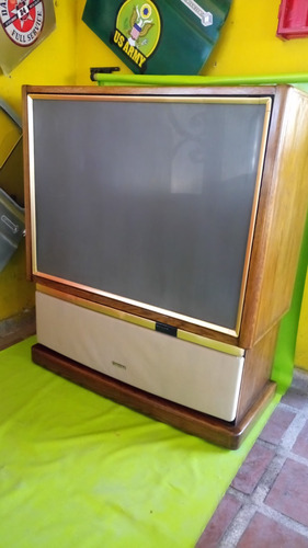 Televisor O Proyector Clasico Toshiba Años 90´s  