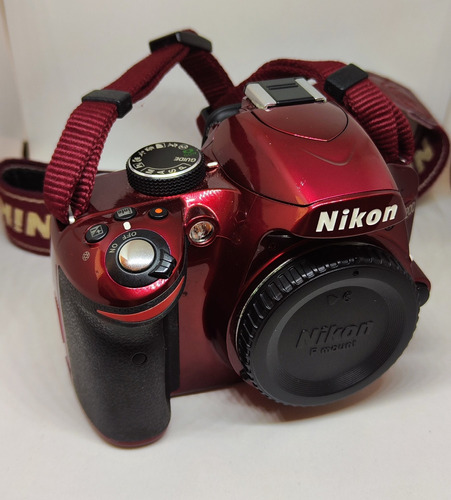  Nikon Kit D3200 + Lente 18-55mm + 70-300m + Flash + Filtros