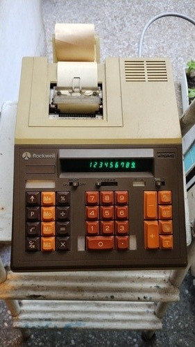 Antigua Calculadora De Mesa Rockwell Con Impresora 220v Func