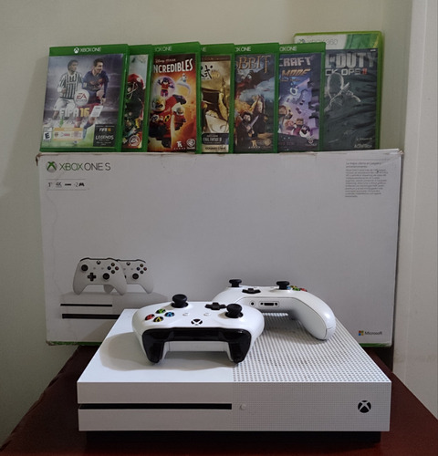 Microsoft Xbox One S 1tb  + 2 Controles + 7 Juegos + Cables 