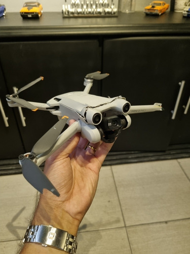 Sucata De Drone Dji Mini 3 Pro Para Retirada De Peças