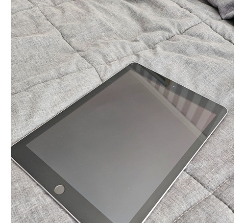 Apple iPad 9.7 32gb 6ta Generacion A10 Touch Id A1893 Gris