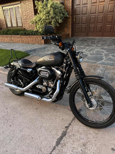 Harley Davidson 833 Xl Custom
