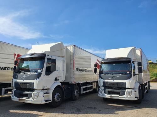 VOLVO  VM 330 8X2 BAÚ REFRIGERADO THERMO KING 2018