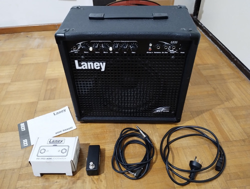 Amplificador Guitarra Laney Lx35 35w + Pedal Laney Fs1
