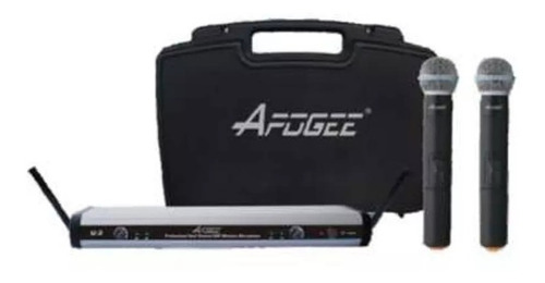 Apogee U2 Microfono Señal Uhf Alcance 60 Mts Base Doble