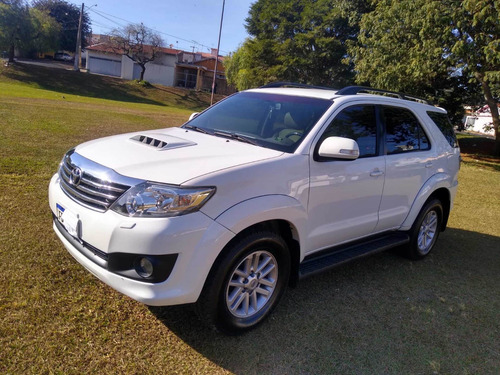 TOYOTA SW4 2012 3.0 SRV 7L 4X4 AUT. 5P 171 HP