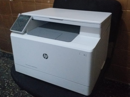 Impresora A Color Laser Hp Jet M182nw Con Wifi Blanca Usada