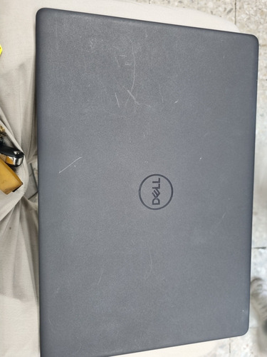 Laptop Dell Inspiron  15 3000
