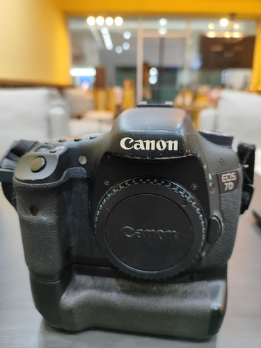 Canon Eos 7d Dslr Color Negro Incluye Lente Canon 50 Mm 