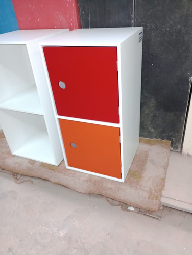 Mueble Infantil 2 Cubos Biblioteca Organizador Con 2 Puertas