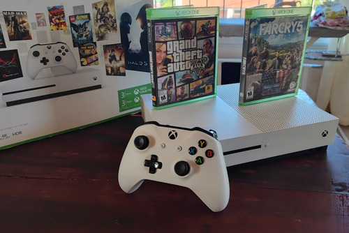 Consola Microsoft Xbox One S + Gta V + Farcry 5