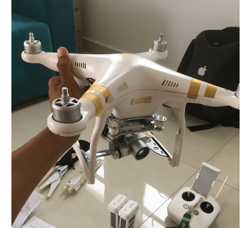 Drone Dji Phantom 3 Pro 4k 2 Baterias+mochila E Nota Fiscal 