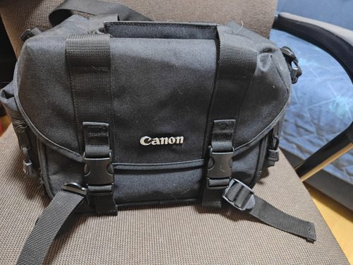 Mochila Canon Gadget Bag 2400 Para Cámara Profesional Negra