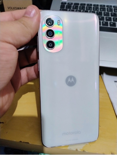 Motorola Moto G82 Com Detalhe