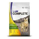 Alimento Vitalcan Complete Control De Peso/castrados Para Gato Adulto Sabor Mix En Bolsa De 1.5 kg