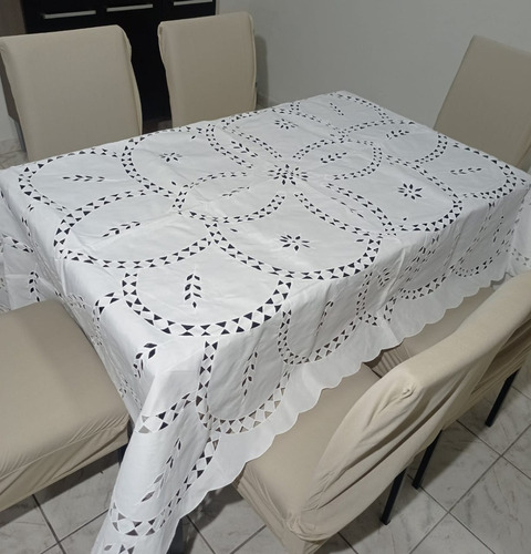 Toalha De Mesa Branca De 6 Lugares Bordado Caseado Promoção