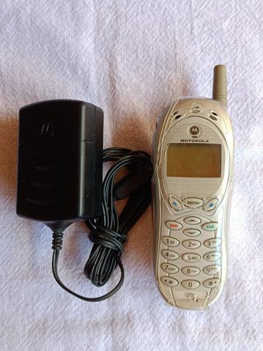 Celular Motorola 120t Antigo Para Coleção