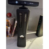 Microsoft Xbox 360 Slim 4gb Standard  + Kinetic + Joystick