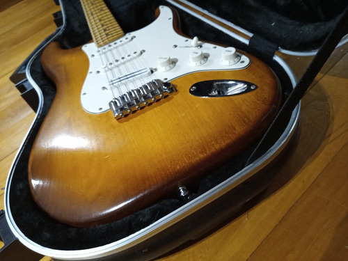 Fender Stratocaster American Special, Made In Usa (no Suhr)