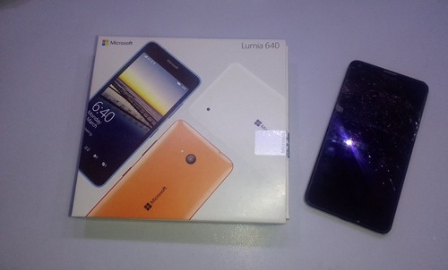 Celular Lumia 640 4g  L T E Pantalla Rota