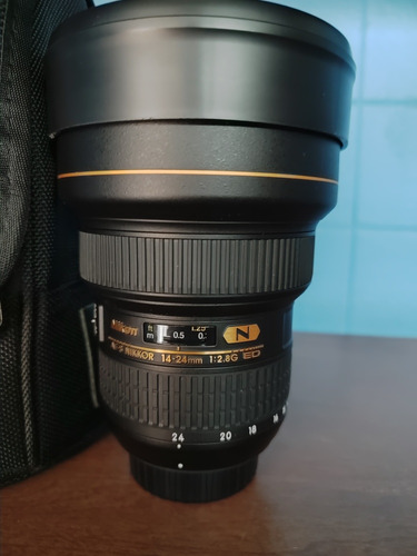 Lente Gran Angular Nikon 14-24mm F2.8 Fullframe 