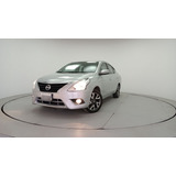 Nissan Versa 2018