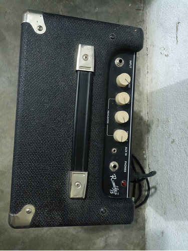 Amplificador Fender Rumble 15 